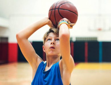 Comment s’entraîner au basket à la maison ?